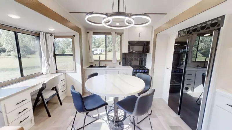 360MYR Floorplan Main Room